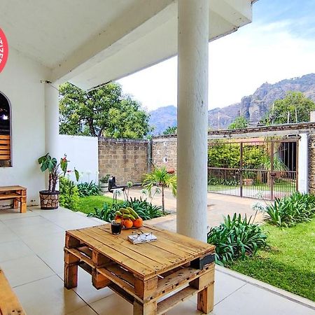 Vila HostPal Casa Agapando Tepoztlán Exteriér fotografie